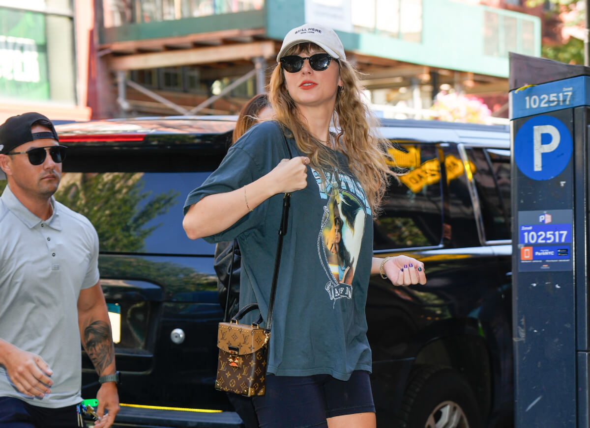 Taylor Swift Sends Travis Kelce a Secret Signal with Her Epic Shirt